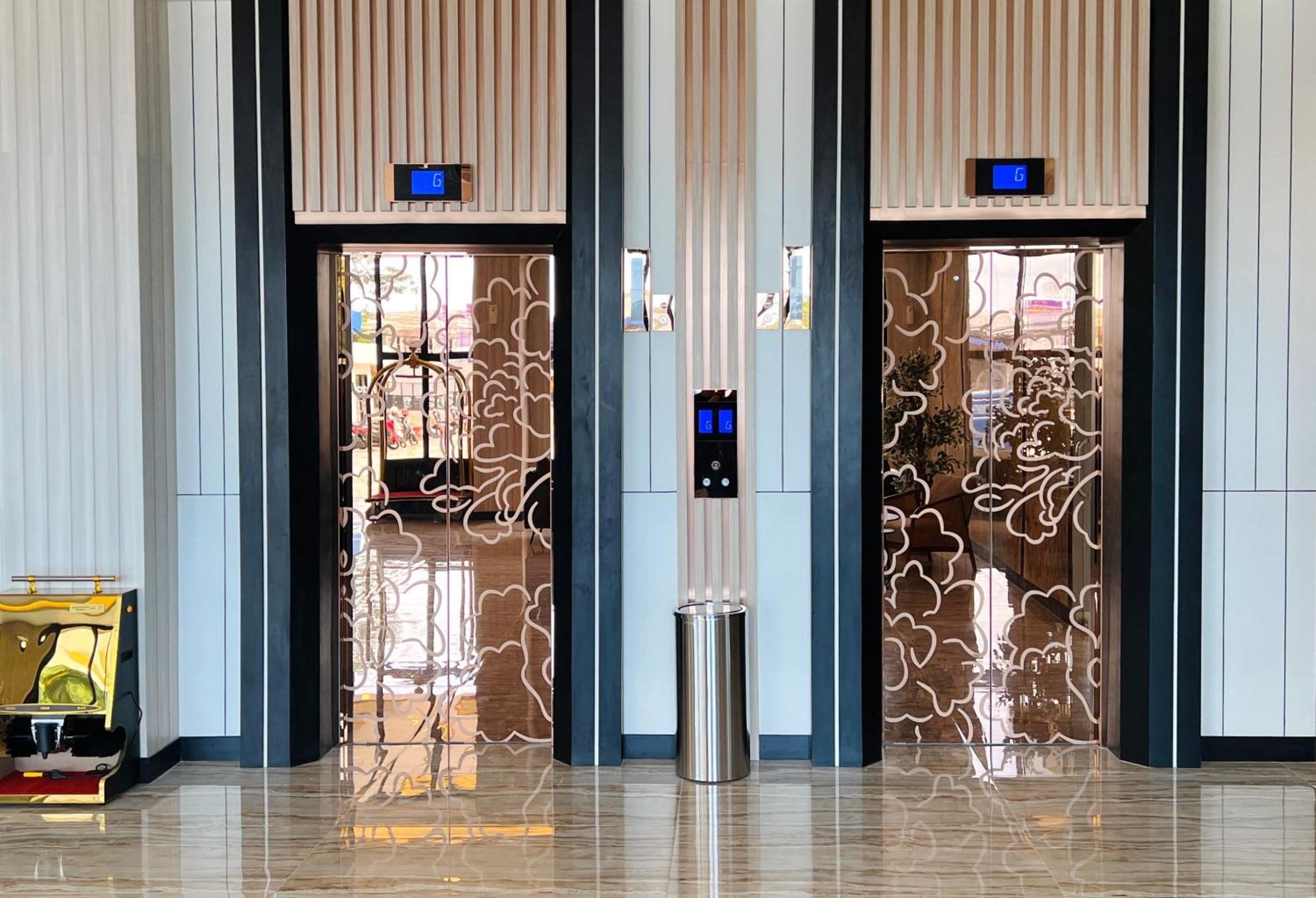 D'Primahotel Airport Sultan Hasanuddin Makassar Sudiang Exterior foto